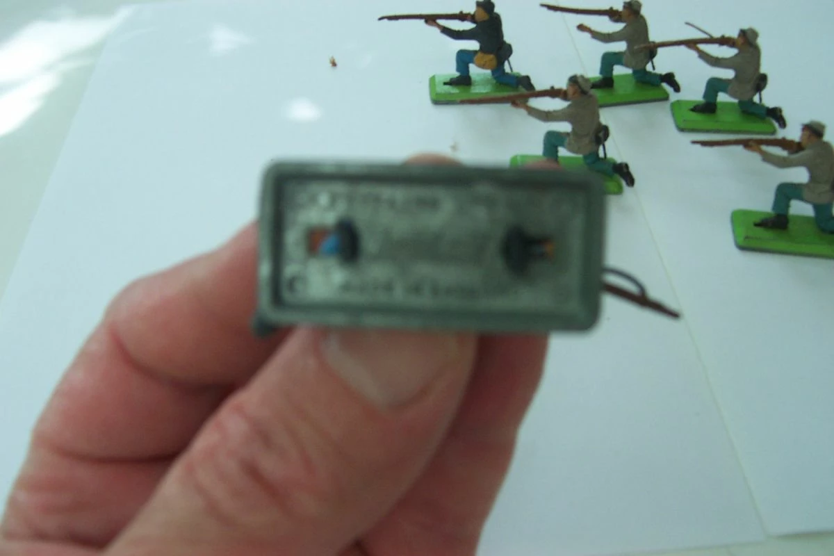 Vendora ΟRIGINAL DEETAIL OF ENGLAND BRITAINS LTD - FEDERAL INFANTRY AND SOUTH UNION SOLDIERS 6 Vendora ΟRIGINAL DEETAIL OF ENGLAND BRITAINS LTD - FEDERAL INFANTRY AND SOUTH UNION SOLDIERS - Image 4