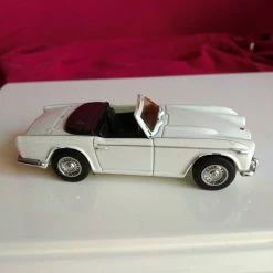 Vendora Matchbox 1990 Dinky Collection DY-20 1965 Triumph TR4A - IRS 1/43 -vendora shop 1517627457737f3fbc48959b346ca749470d6080 xl