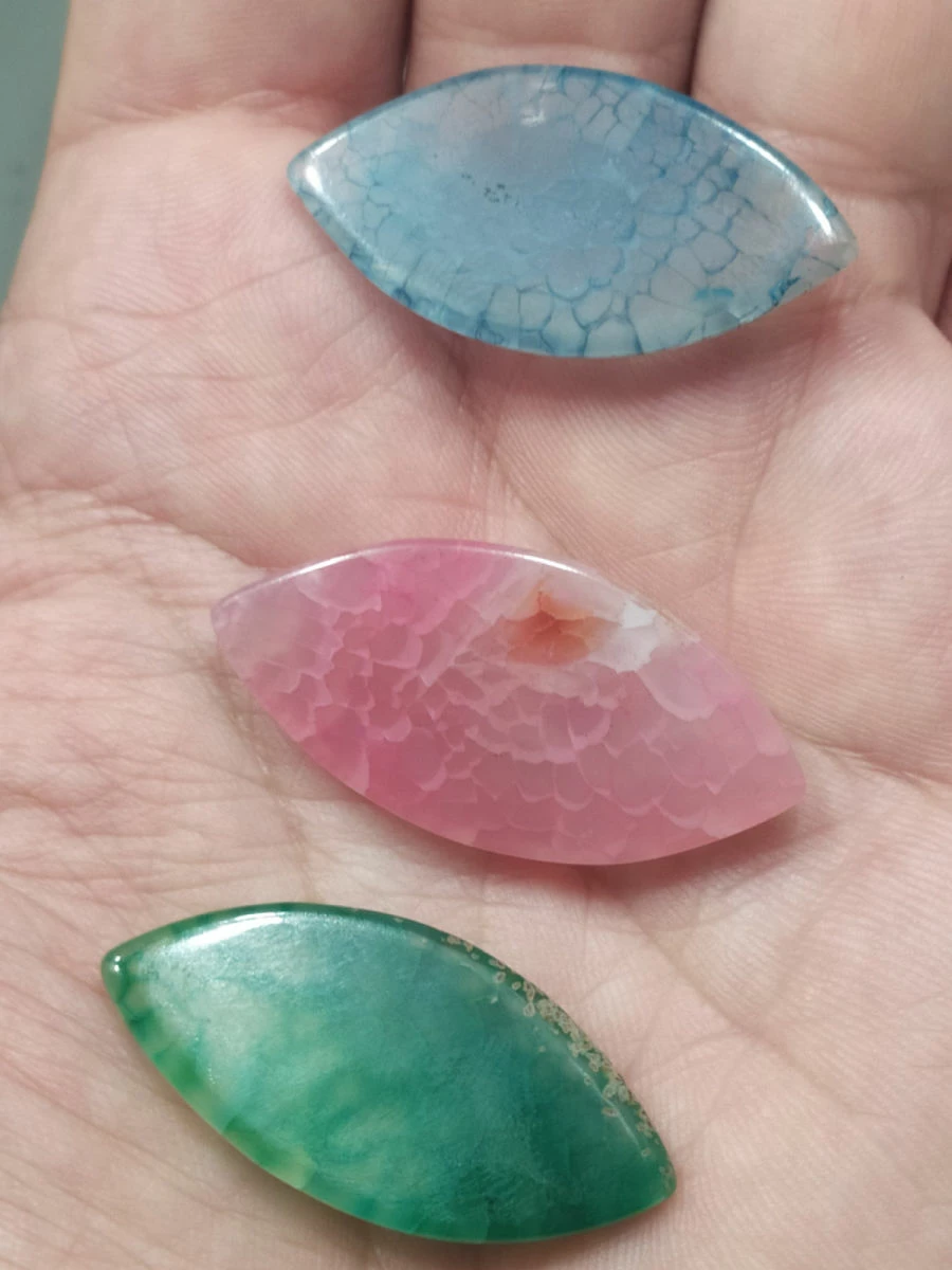 Vendora πωλείτε από συλλέκτη ορυκτών πολύτιμων λίθων, 3 φανταστικοί αχάτες οβάλ, 4χ2 Cm.σε μπλε πράσινο κ ροζ χρωμα 5 Vendora πωλείτε από συλλέκτη ορυκτών πολύτιμων λίθων, 3 φανταστικοί αχάτες οβάλ, 4χ2 Cm.σε μπλε πράσινο κ ροζ χρωμα - Image 3