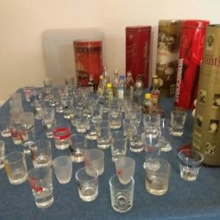 Vendora ΜΟΝΑΔΙΚΗ ΣΥΛΛΟΓΗ ΜΕ 62 ΣΦΗΝΟΠΟΤΗΡΑ, 13 ΜΠΟΥΚΑΛΙΑ ΜΙΝΙΑΤΟΥΡΕΣ & 5 ΚΟΥΤΙΑ ΠΟΤΩΝ 13 Vendora ΜΟΝΑΔΙΚΗ ΣΥΛΛΟΓΗ ΜΕ 62 ΣΦΗΝΟΠΟΤΗΡΑ, 13 ΜΠΟΥΚΑΛΙΑ ΜΙΝΙΑΤΟΥΡΕΣ & 5 ΚΟΥΤΙΑ ΠΟΤΩΝ -vendora shop 1eff840f4e28a655ce01c6e516484b5b03c69317 xl