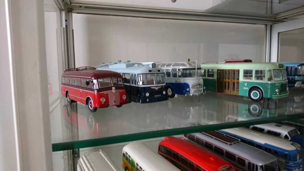 Vendora Λεωφορεία κλίμακας 1/43 6 Vendora Λεωφορεία κλίμακας 1/43 - Image 4