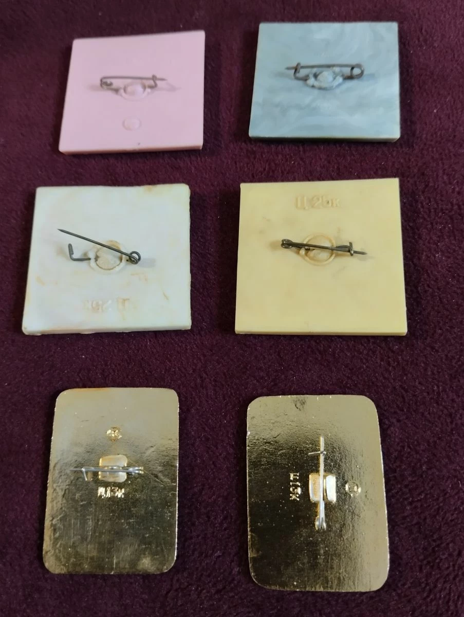 Vendora (2o πακέτο) Καρφίτσακια κονκάρδες Pins παραμύθια ΣΟΒΙΕΤΙΚΗ ΕΝΩΣΗ ΡΩΣΙΑ Vintage 70-80's 4 Vendora (2o πακέτο) Καρφίτσακια κονκάρδες Pins παραμύθια ΣΟΒΙΕΤΙΚΗ ΕΝΩΣΗ ΡΩΣΙΑ Vintage 70-80's - Image 2