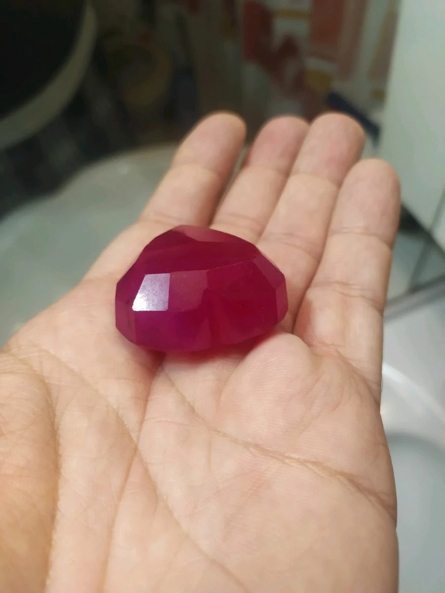 Vendora πωλείτε από συλλέκτη ορυκτών πολύτιμων λίθων μοναδικό ορυκτό σε σχήμα καρδιάς ρουμπίνι Μοζαμβίκης σε σχήμα καρδιάς περίπου 150 Ct 5 Vendora πωλείτε από συλλέκτη ορυκτών πολύτιμων λίθων μοναδικό ορυκτό σε σχήμα καρδιάς ρουμπίνι Μοζαμβίκης σε σχήμα καρδιάς περίπου 150 Ct - Image 3