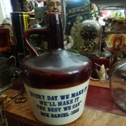 Vendora συλλογή 3 κρύσταλλο φιάλες καί δύο κεραμικές Jack Daniel -vendora shop 22d497b3a1e8ed9172328b38bd8b872cdde0f2ba xl