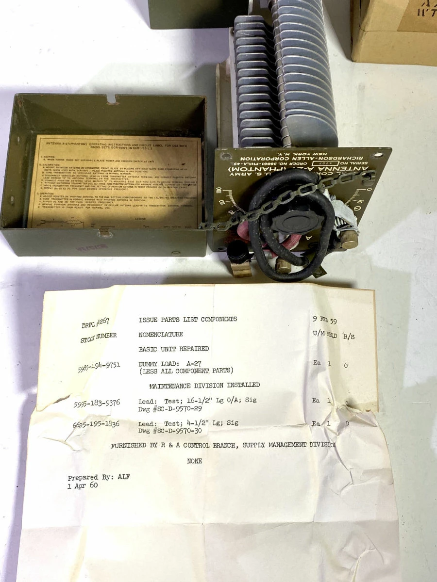 Vendora Στρατιωτική αμερικανική κεραία σήματος του 1943.Αντίκα ,αχρησιμοποίητηp 6 Vendora Στρατιωτική αμερικανική κεραία σήματος του 1943.Αντίκα ,αχρησιμοποίητηp - Image 4