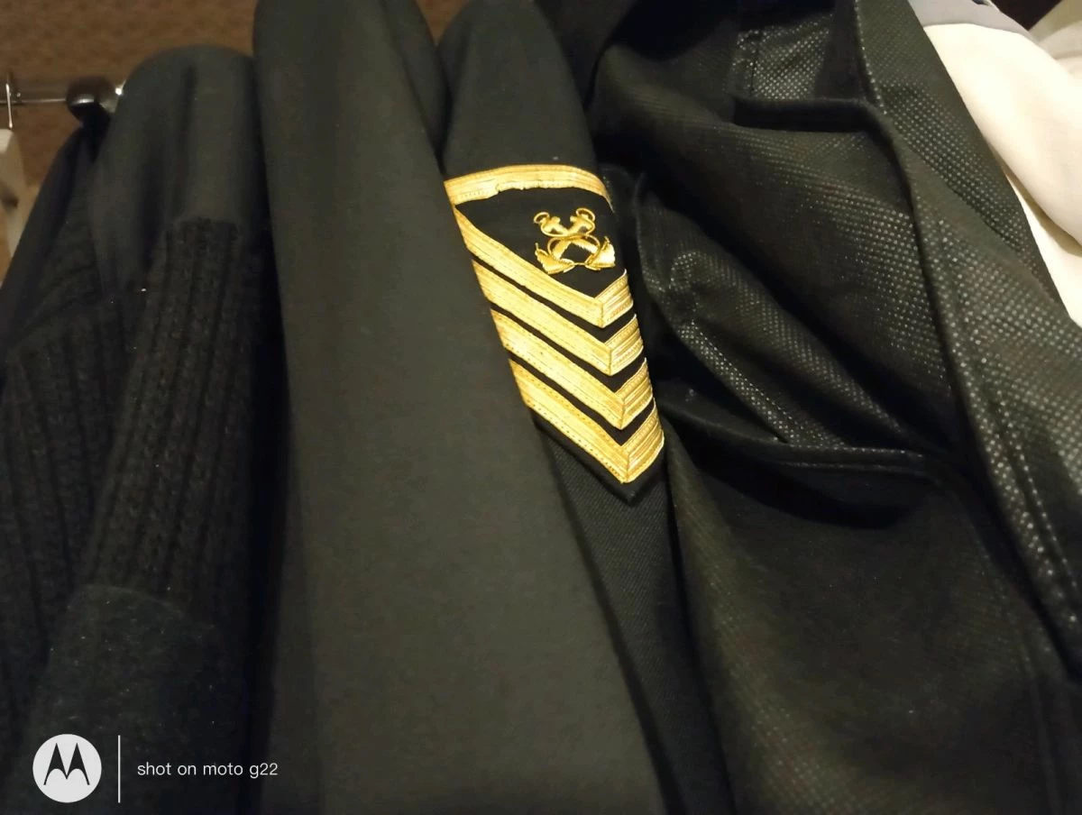 Vendora Σακάκι επίσημο, χειμερινή στολή Αρχικελευστή. 3 Vendora Σακάκι επίσημο, χειμερινή στολή Αρχικελευστή.