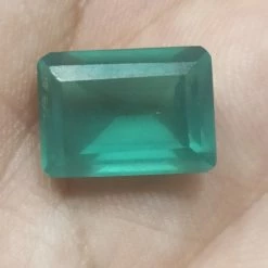 Vendora πωλείτε από συλλέκτη πολύτιμων λίθων ,πανέμορφο Lab Created σμαράγδι 13,3 Ct.
