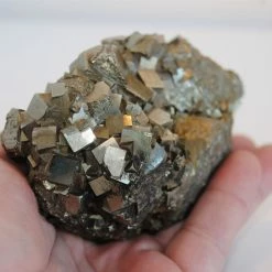 Vendora Συσσωμάτωμα κρυστάλλων 1050 γρ. βάρος σιδηροπυρίτη από το Περού . 12 Χ 7 Χ 5.5 εκ. -vendora shop 3fe2cd40d9eaba4577d6ef2171a42aceef6ffca2 xl