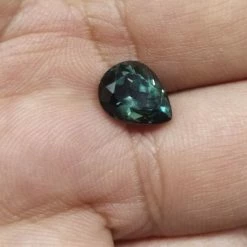 Vendora πωλειτε απο συλλεκτη ορυκτων λιυων, ΜΟΝΑΔΙΚΗ...ΜΟΝΑΔΙΚΗ τουρμαλινη σκουρα πρασινη ορυκτη χωρις καμια θεραπεια 5,2 Ct με το πιστοποιητικο τους. -vendora shop 4096c87213f0e796ef7b225d936c36f00cfa47ca xl