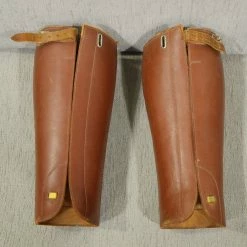 Vendora Δερμάτινες περικνημίδες αξιωματικών του Α΄ΠΠ και Β΄ΠΠ Βρετανικής κατασκευής σε άριστη κατάσταση (250 ευρώ). -vendora shop 451b776f7b6e9613b7e495a2644e0ce31c4928da xl