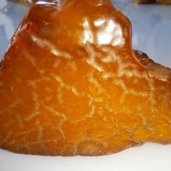 Vendora ΝΕΑ ΠΑΡΑΛΑΒΉ. ΛΙΘΟΣ ΑΠΟ ΚΕΧΡΙΜΠΆΡΙ ΒΑΛΤΙΚΗΣ 43 ΓΡΑΜΜΑΡΊΩΝ, ΑΚΑΤΈΡΓΑΣΤΟΣ. UV TASTED. 30-50 EΚ. ΕΤΩΝ. -vendora shop 483c0e3cff4203abbf5e913bb5a740067493fae1 xl