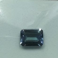 Vendora πωλειτε από συλλεκτη πολυτιμων ορυκτων λιθων , μοναδικος μπλε-μωβ-πρασινος τανζανίτης, πεντακαθαρος χωρις καμια βελτίωση 2,38 Ct με το πιστοποιητικο του στο 15% της αξιας του . -vendora shop 4a7ae6a8baaccc412f6f99e8887e69907cb58bb8 xl