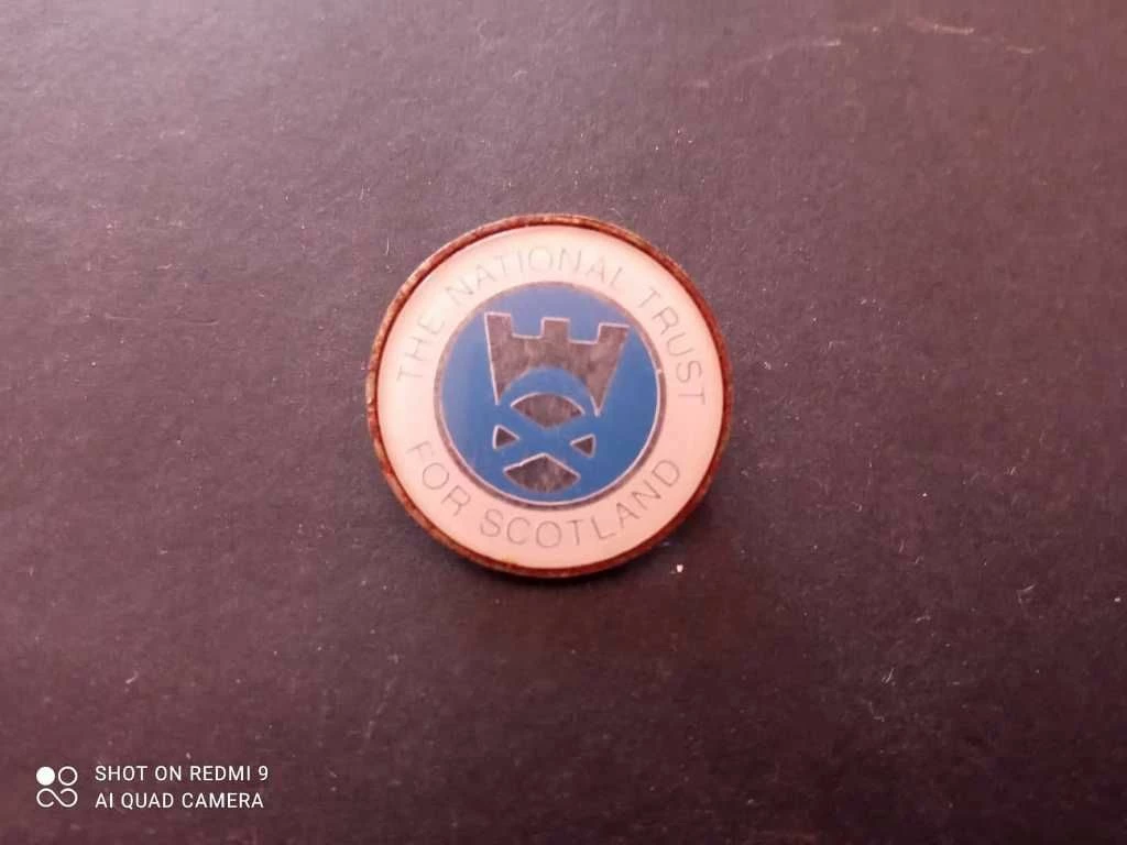 Vendora ΠΙΝ-ΚΑΡΦΙΤΣΕΣ 15 διαφορετικα τα περισσοτερα απο αγγλια !! 6 Vendora ΠΙΝ-ΚΑΡΦΙΤΣΕΣ 15 διαφορετικα τα περισσοτερα απο αγγλια !! - Image 4