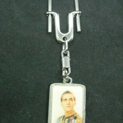 Vendora ΜΠΡΕΛΟΚ ΚΛΕΙΔΙΩΝ "ΚΩΝΣΤΑΝΤΙΝΟΣ- ΒΑΣΙΛΙΚΗ ΕΝΩΣΙΣ." ΝΕΩΤΕΡΗΣ ΕΠΟΧΗΣ.