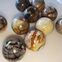 Vendora ΝΕΑ ΠΑΡΑΛΑΒΉ. BOTSWANA AGATE ΤΕΜΆΧΙΑ 10, ΔΙΑΜΈΤΡΟΥ 20 ΧΙΛ, ΚΑΙ ΒΑΡΟΥΣ 112 ΓΡΑΜΜΑΡΊΩΝ.