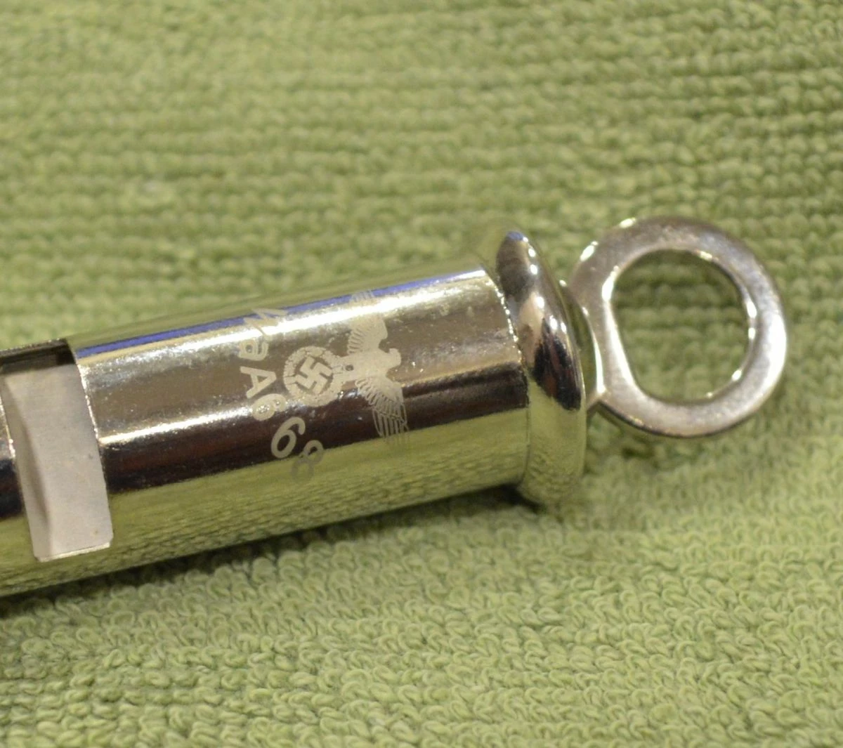 Vendora Γερμανική σφυρίχτρα του Β΄ΠΠ.(70 ευρώ) 7 Vendora Γερμανική σφυρίχτρα του Β΄ΠΠ.(70 ευρώ) - Image 5