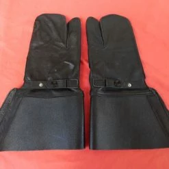 Vendora Παλιά δερμάτινα στρατιωτικά γάντια του Σουηδικού στρατού.