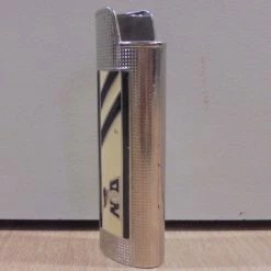 Vendora Νέα Δημοκρατία παλιά διαφημιστική μεταλλική θήκη αναπτήρα -vendora shop 63c7174a6321937865962406817a8510dee83c83 xl