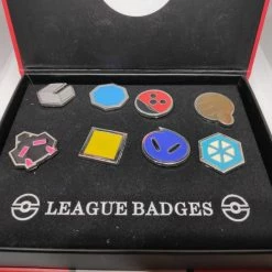 Vendora Κασετινα Pokemon Johto League Badges -vendora shop 63cdabf241386fcde00595f969426c60584215cc xl