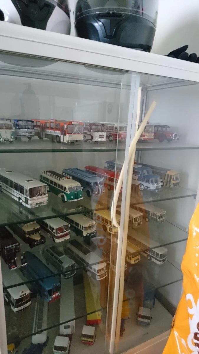 Vendora Λεωφορεία κλίμακας 1/43 4 Vendora Λεωφορεία κλίμακας 1/43 - Image 2