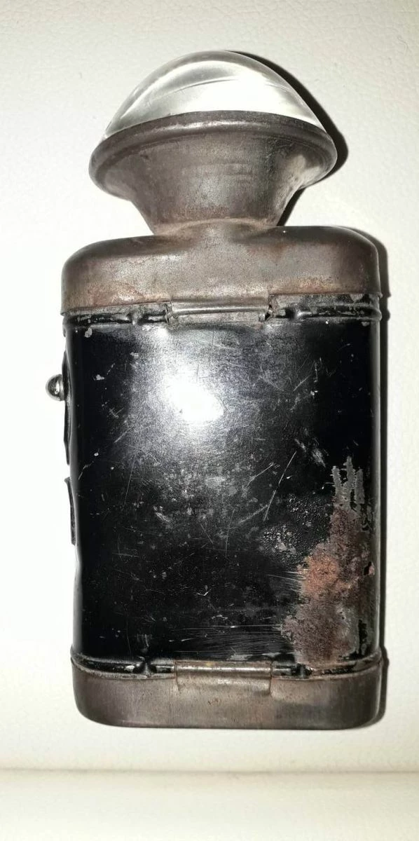 Vendora ΕΞΑΙΡΕΤΙΚΑ ΣΠΑΝΙΟΣ Φακός Αστυνομίας Πόλεων επί Βασιλέως Γεωργίου Β΄ (1940 ) τύπου Fish Eye. 5 Vendora ΕΞΑΙΡΕΤΙΚΑ ΣΠΑΝΙΟΣ Φακός Αστυνομίας Πόλεων επί Βασιλέως Γεωργίου Β΄ (1940 ) τύπου Fish Eye. - Image 3