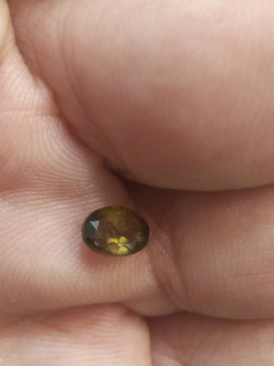 Vendora πωλείται από συλλέκτη ορυκτών πολύτιμων λίθων μοναδική ορυκτή πράσινη τουρμαλίνη 1,08ct με το πιστοποιητικό της 6 Vendora πωλείται από συλλέκτη ορυκτών πολύτιμων λίθων μοναδική ορυκτή πράσινη τουρμαλίνη 1,08ct με το πιστοποιητικό της - Image 4