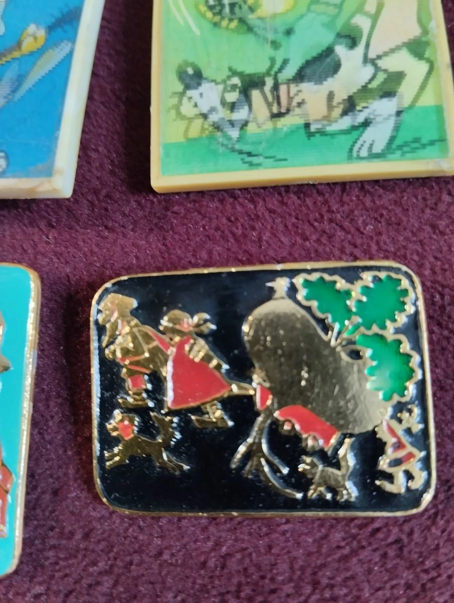 Vendora (2o πακέτο) Καρφίτσακια κονκάρδες Pins παραμύθια ΣΟΒΙΕΤΙΚΗ ΕΝΩΣΗ ΡΩΣΙΑ Vintage 70-80's 6 Vendora (2o πακέτο) Καρφίτσακια κονκάρδες Pins παραμύθια ΣΟΒΙΕΤΙΚΗ ΕΝΩΣΗ ΡΩΣΙΑ Vintage 70-80's - Image 4