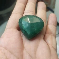 Vendora πωλείτε από συλλέκτη ορυκτών πολύτιμων λίθων μοναδικό ορυκτό σμαραγδι σε σχήμα καρδιάς περίπου 130 Ct 9 Vendora πωλείτε από συλλέκτη ορυκτών πολύτιμων λίθων μοναδικό ορυκτό σμαραγδι σε σχήμα καρδιάς περίπου 130 Ct -vendora shop 9004b99de674ee8135ca0fa9d73ccd79eb703b9a xl