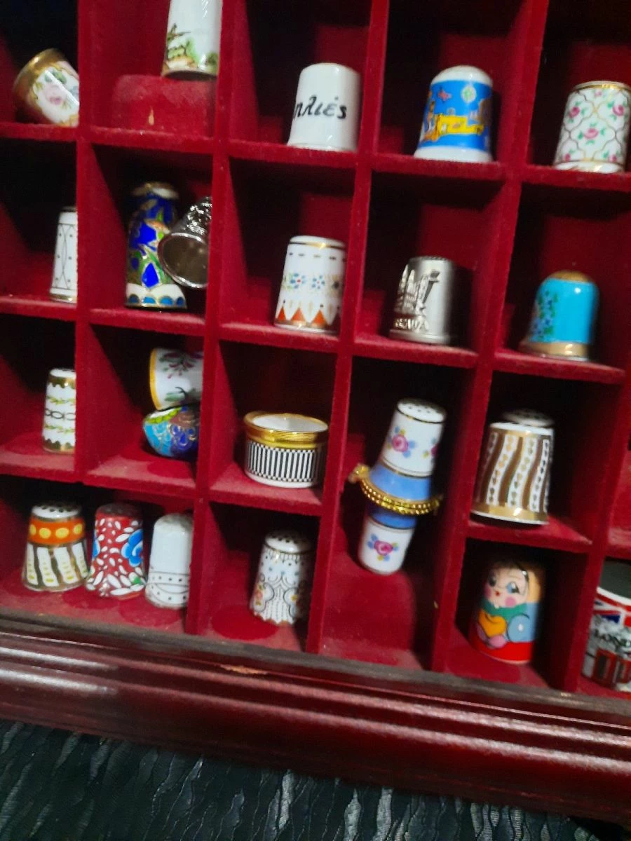 Vendora 95 δαχτυλήθρες συλλεκτικές δίνονται όλες μαζί 9 Vendora 95 δαχτυλήθρες συλλεκτικές δίνονται όλες μαζί - Image 7