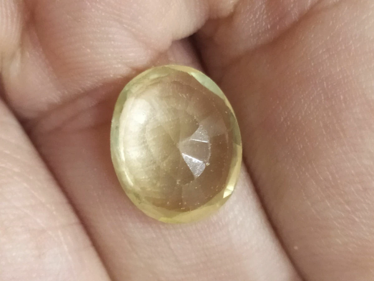 Vendora πωλείτε από συλλέκτη ορυκτών πολύτιμων λίθων μοναδικης κοπής οβάλ περιόδους καταπληκτικού κιτρινοπράσινο η χρωματος 7,05 Ct 4 Vendora πωλείτε από συλλέκτη ορυκτών πολύτιμων λίθων μοναδικης κοπής οβάλ περιόδους καταπληκτικού κιτρινοπράσινο η χρωματος 7,05 Ct - Image 2