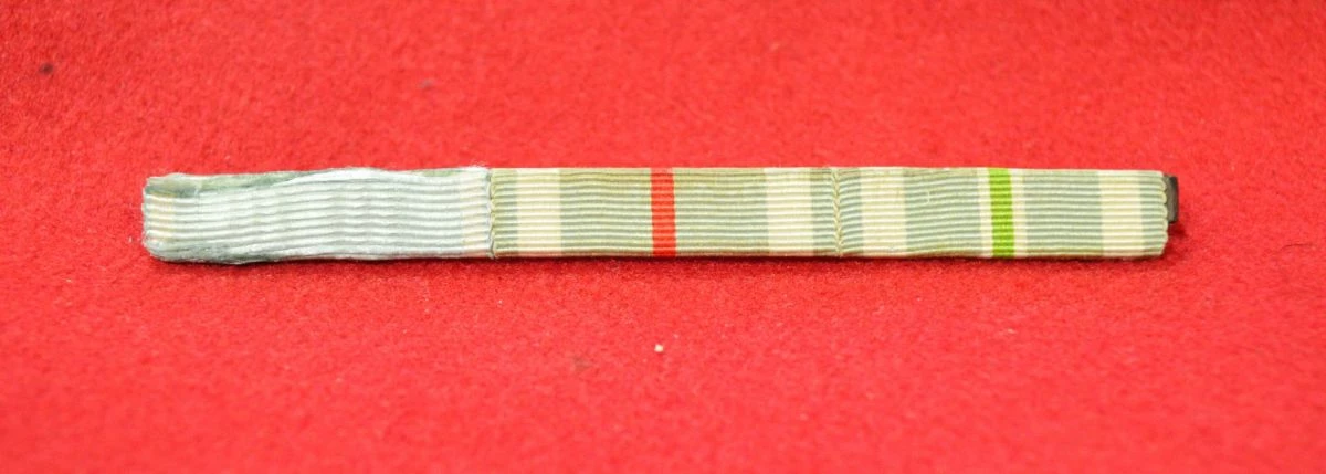 Vendora Μπαρέτα με διεμβολές τριών μεταλλίων των Βαλκανικών Αγώνων 1912-1913 (100 ευρώ) 3 Vendora Μπαρέτα με διεμβολές τριών μεταλλίων των Βαλκανικών Αγώνων 1912-1913 (100 ευρώ)