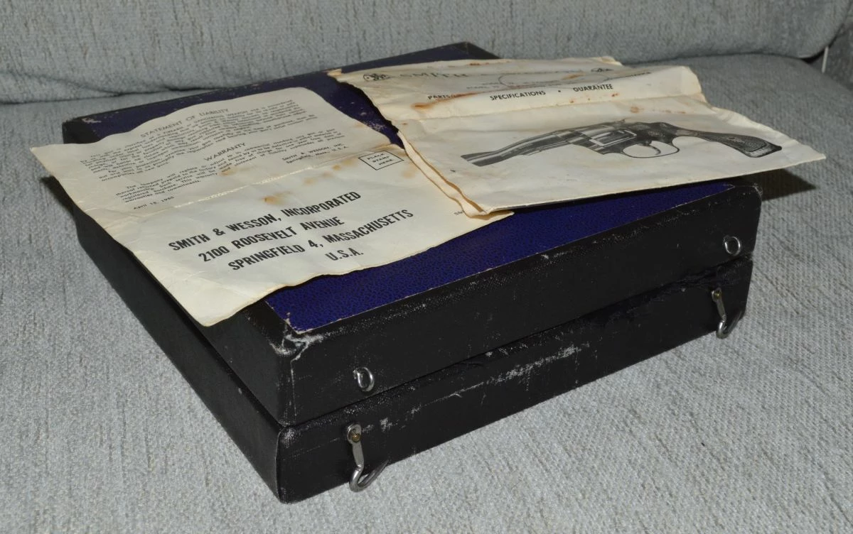 Vendora ΣΥΛΛΕΚΤΙΚΗ ξύλινη θήκη περιστρόφου 0.38 USA με εσωτερική βελούδινη επένδυση (80 ευρώ) 5 Vendora ΣΥΛΛΕΚΤΙΚΗ ξύλινη θήκη περιστρόφου 0.38 USA με εσωτερική βελούδινη επένδυση (80 ευρώ) - Image 3