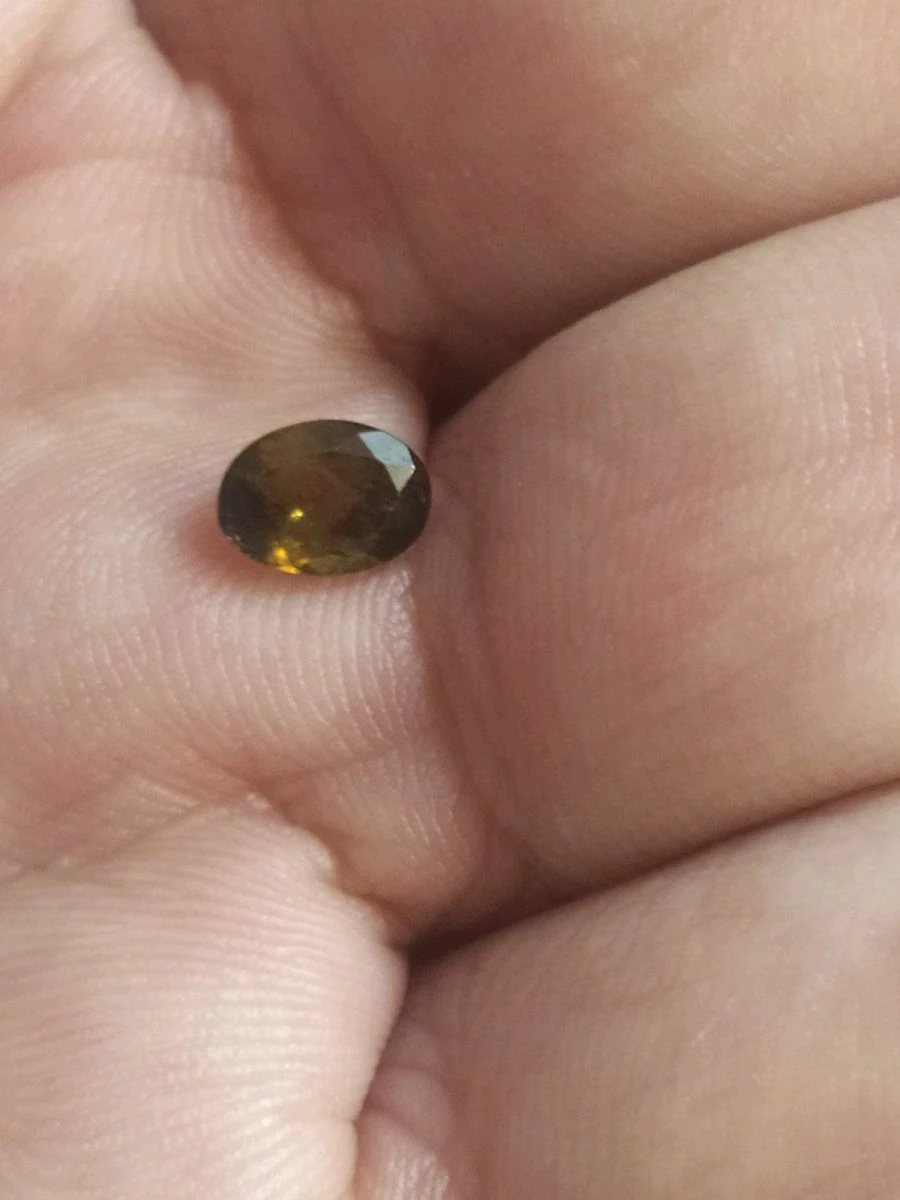 Vendora πωλείται από συλλέκτη ορυκτών πολύτιμων λίθων μοναδική ορυκτή πράσινη τουρμαλίνη 1,08ct με το πιστοποιητικό της 5 Vendora πωλείται από συλλέκτη ορυκτών πολύτιμων λίθων μοναδική ορυκτή πράσινη τουρμαλίνη 1,08ct με το πιστοποιητικό της - Image 3