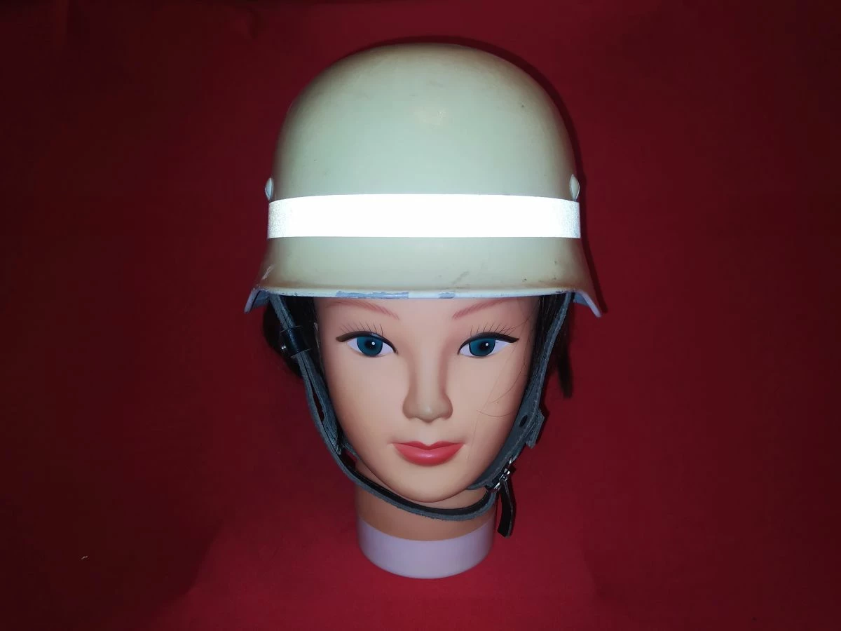 Vendora 2 ΓΕΡΜΑΝΙΚΑ ΚΡΑΝΗ ΠΥΡΟΣΒΕΣΤΙΚΗΣ ΣΤΡΑΤΙΩΤΙΚΟΥ ΤΥΠΟΥ 1940 ΤΟ ΕΝΑ ΜΕ ΑΛΛΑΓΜΕΝΟ ΚΑΙΝΟΥΡΙΟ ΕΣΩΤΕΡΙΚΟ ΚΑΙ ΜΕ ΤΟ ΓΝΗΣΙΟ ΑΝΑΚΛΑΣΤΙΚΟ ΧΡΩΜΑ ΠΟΥ ΦΩΣΦΟΡΙΖΕΙ ΣΤΟ ΣΚΟΤΑΔΙ. ΙΔΑΝΙΚΟ ΚΑΙ ΓΙΑ ΜΟΤΟΣΥΚΛΕΤΙΣΤΕΣ ΤΣΟΠΕΡ. 6 Vendora 2 ΓΕΡΜΑΝΙΚΑ ΚΡΑΝΗ ΠΥΡΟΣΒΕΣΤΙΚΗΣ ΣΤΡΑΤΙΩΤΙΚΟΥ ΤΥΠΟΥ 1940 ΤΟ ΕΝΑ ΜΕ ΑΛΛΑΓΜΕΝΟ ΚΑΙΝΟΥΡΙΟ ΕΣΩΤΕΡΙΚΟ ΚΑΙ ΜΕ ΤΟ ΓΝΗΣΙΟ ΑΝΑΚΛΑΣΤΙΚΟ ΧΡΩΜΑ ΠΟΥ ΦΩΣΦΟΡΙΖΕΙ ΣΤΟ ΣΚΟΤΑΔΙ. ΙΔΑΝΙΚΟ ΚΑΙ ΓΙΑ ΜΟΤΟΣΥΚΛΕΤΙΣΤΕΣ ΤΣΟΠΕΡ. - Image 4