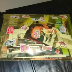 Vendora Σπανιο Συλλεκτικο Υλικο Leonardo Di Caprio Με Πολλες Αφισες -vendora shop c0ea260f6260a879570b443c51b70a484e65f24b xl