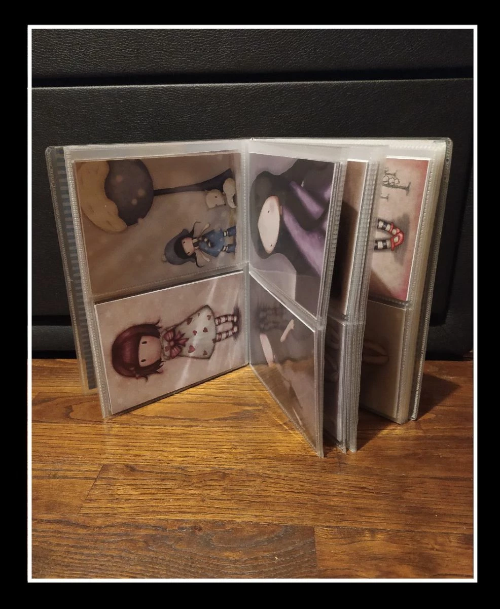 Vendora Αλμπουμ Panini - GORJUSS Santoro - Περιεχει 121 Γνησιες Καρτες 6 Vendora Αλμπουμ Panini - GORJUSS Santoro - Περιεχει 121 Γνησιες Καρτες - Image 4