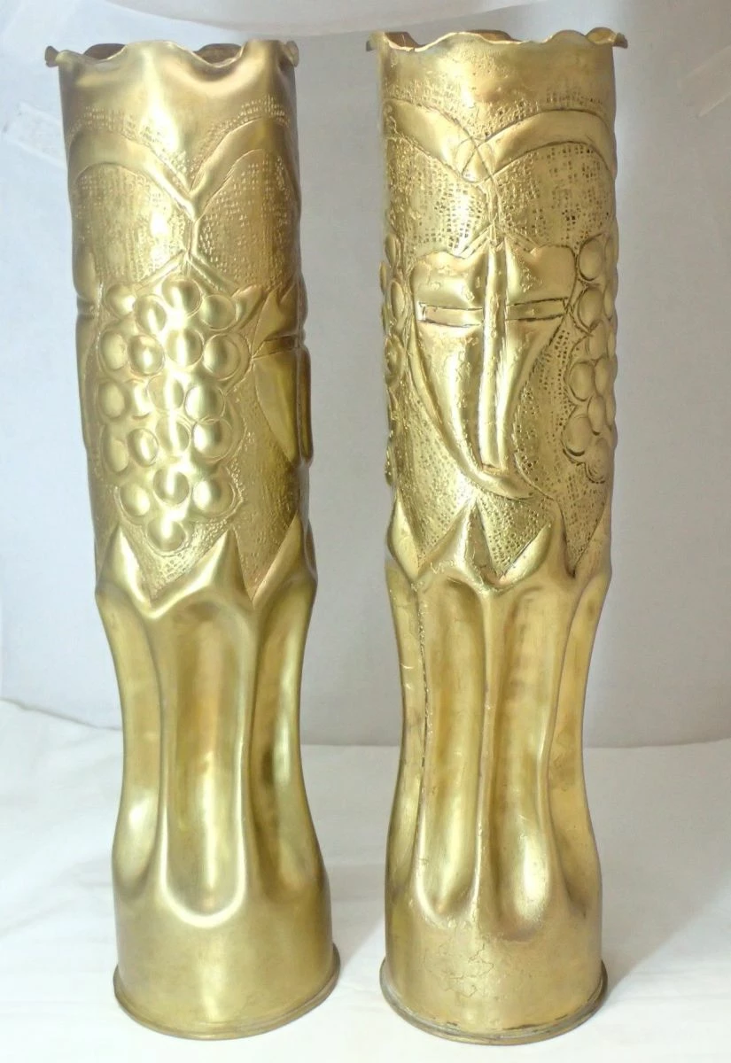 Vendora 2 Κάλυκες διαμορφωμένοι σε Ανθοδοχεία, Ύψος 34 και Διάμετρος 8,8, Μαζί και τα 2 Αντικείμενα. 3 Vendora 2 Κάλυκες διαμορφωμένοι σε Ανθοδοχεία, Ύψος 34 και Διάμετρος 8,8, Μαζί και τα 2 Αντικείμενα.