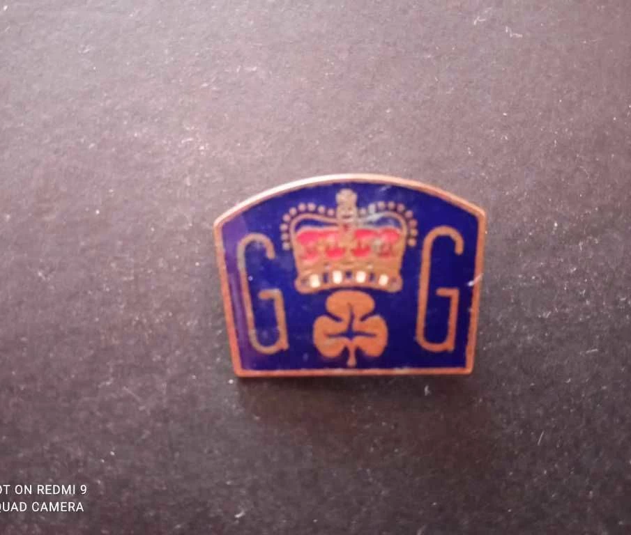 Vendora ΠΙΝ-ΚΑΡΦΙΤΣΕΣ 15 διαφορετικα τα περισσοτερα απο αγγλια !! 11 Vendora ΠΙΝ-ΚΑΡΦΙΤΣΕΣ 15 διαφορετικα τα περισσοτερα απο αγγλια !! - Image 9