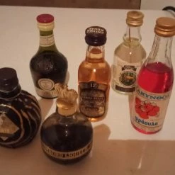 Vendora 8 μινιατούρες μπουκάλια ποτου 14 Vendora 8 μινιατούρες μπουκάλια ποτου -vendora shop d2df793e21d955f12c886d61db781aab2045e988 xl