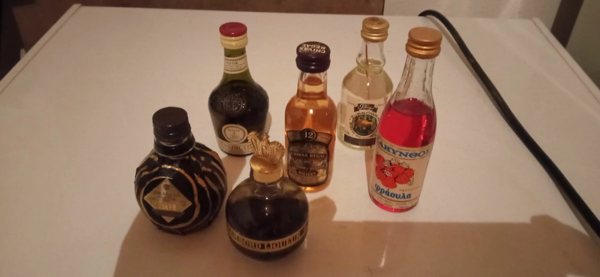 Vendora 8 μινιατούρες μπουκάλια ποτου 8 Vendora 8 μινιατούρες μπουκάλια ποτου - Image 6