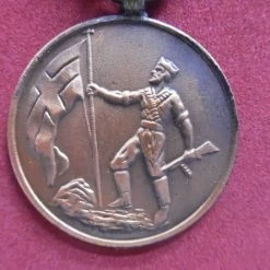 Vendora Δύο αναμνηστικά μετάλλια σε κορνίζα που αφορούν την Εθνική Αντίσταση. -vendora shop d3f4ac5741f1c4867b0c9fc8858a5f2d7f1ce9a9 xl