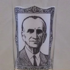 Vendora Γεώργιος Παπανδρέου ''Ο Γέρος της Δημοκρατίας'' παλιό διαφημιστικό ποτήρι -vendora shop d4bcb953757defe2ccff0d3bba964d5b8ae4dfe6 xl