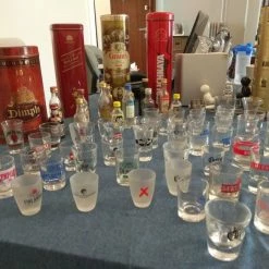 Vendora ΜΟΝΑΔΙΚΗ ΣΥΛΛΟΓΗ ΜΕ 62 ΣΦΗΝΟΠΟΤΗΡΑ, 13 ΜΠΟΥΚΑΛΙΑ ΜΙΝΙΑΤΟΥΡΕΣ & 5 ΚΟΥΤΙΑ ΠΟΤΩΝ 15 Vendora ΜΟΝΑΔΙΚΗ ΣΥΛΛΟΓΗ ΜΕ 62 ΣΦΗΝΟΠΟΤΗΡΑ, 13 ΜΠΟΥΚΑΛΙΑ ΜΙΝΙΑΤΟΥΡΕΣ & 5 ΚΟΥΤΙΑ ΠΟΤΩΝ -vendora shop dcfaf9368a93432a418513fd6ac693be3b83bcd8 xl