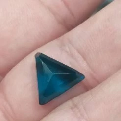 Vendora πωλείτε από συλλέκτη ορυκτών πολύτιμων λιθων, σπάνιος τριγωνικός ορυκτός Benitoite 5,7 Ct -vendora shop e3e602fcdf43dcaea2f4c1d361b91307c658f6a5 xl