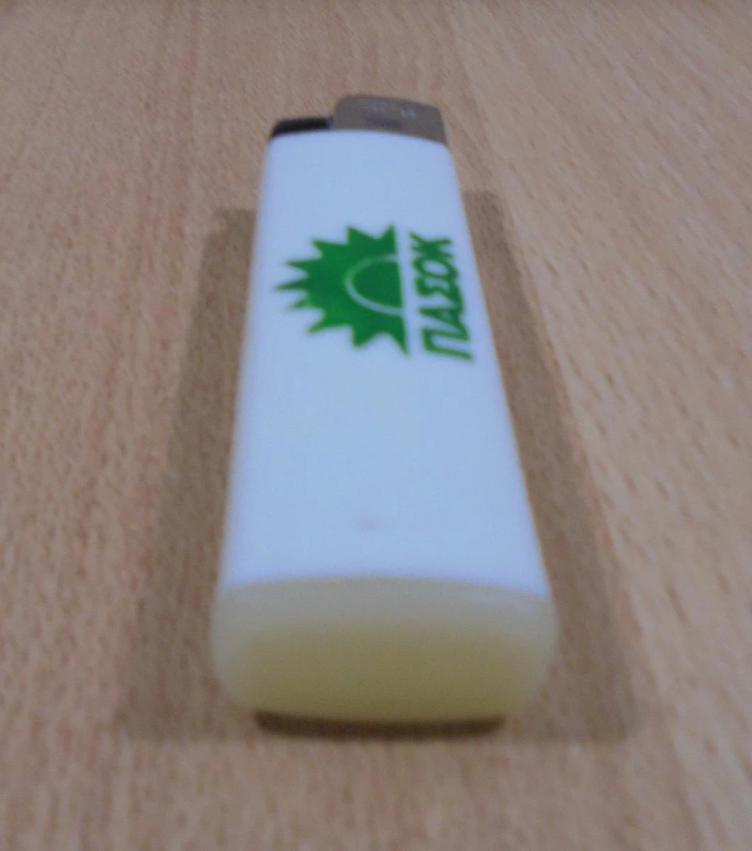 Vendora ΠΑΣΟΚ παλιός διαφημιστικός αναπτήρας άδειος 10 Vendora ΠΑΣΟΚ παλιός διαφημιστικός αναπτήρας άδειος - Image 8