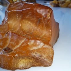 Vendora ΝΕΑ ΠΑΡΑΛΑΒΉ. ΛΙΘΟΣ ΑΠΟ ΚΕΧΡΙΜΠΆΡΙ ΒΑΛΤΙΚΗΣ 43 ΓΡΑΜΜΑΡΊΩΝ, ΑΚΑΤΈΡΓΑΣΤΟΣ. UV TASTED. 30-50 EΚ. ΕΤΩΝ. -vendora shop e99739db360696feb990d9a6f8f5e10ac471085d xl