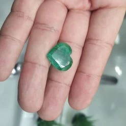 Vendora πωλειτε απο συλλεκτη ορυκτων πολυτιμων λιθων μοναδικο σμαραγδι σε σχημα καρδιας 19,3 Ct -vendora shop ec0a357074a6f3e284b433579e1a0c3ed70222a6 xl