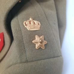 Vendora Αμερικανική χλαινη,αρχές δεκαετίας του 50,φορεμενη από Έλληνα αξιωματικο,με ελληνικά διακριτικά. Με κάποιες φθορές. 10 Vendora Αμερικανική χλαινη,αρχές δεκαετίας του 50,φορεμενη από Έλληνα αξιωματικο,με ελληνικά διακριτικά. Με κάποιες φθορές. -vendora shop f65d34f5bc0c490d3d22758861bc891d6f73020c xl